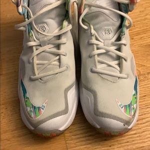 Lebron 13 "Easter" XIII